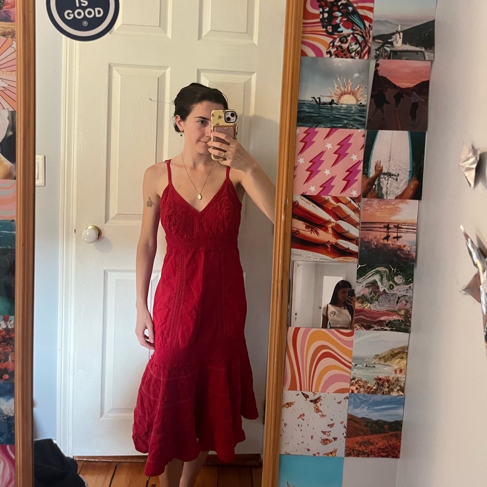Red Lace Sleeveless Dress